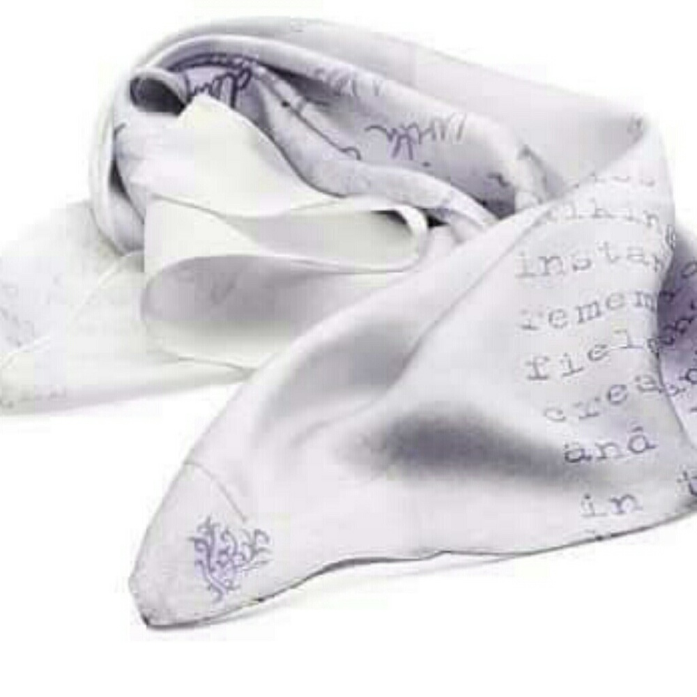 Younique Scarf